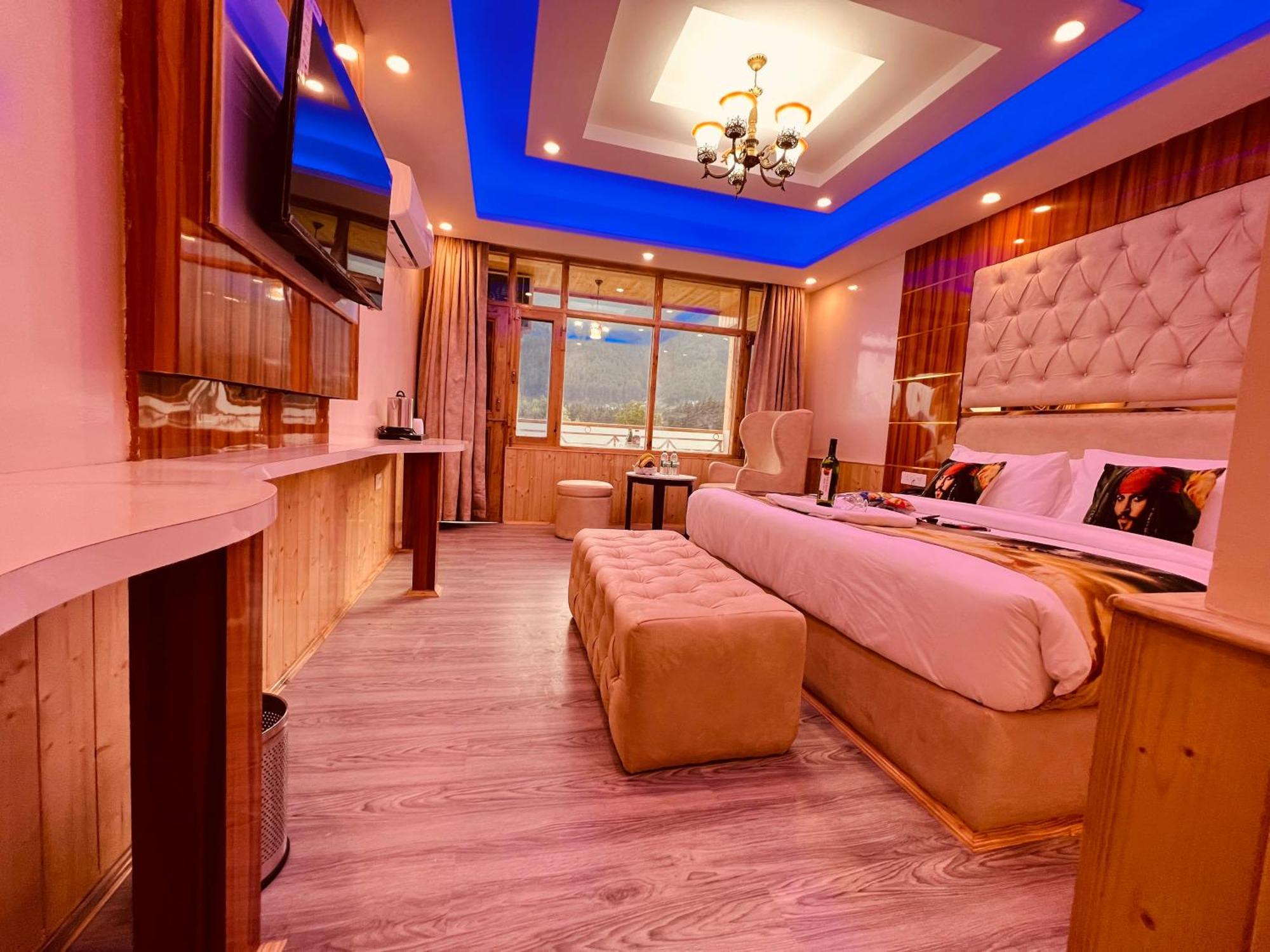 Hill River Resort - Central Heated & Air Cooled - Near Mall Road , Best Property Of Manali 2024- 2025 Εξωτερικό φωτογραφία