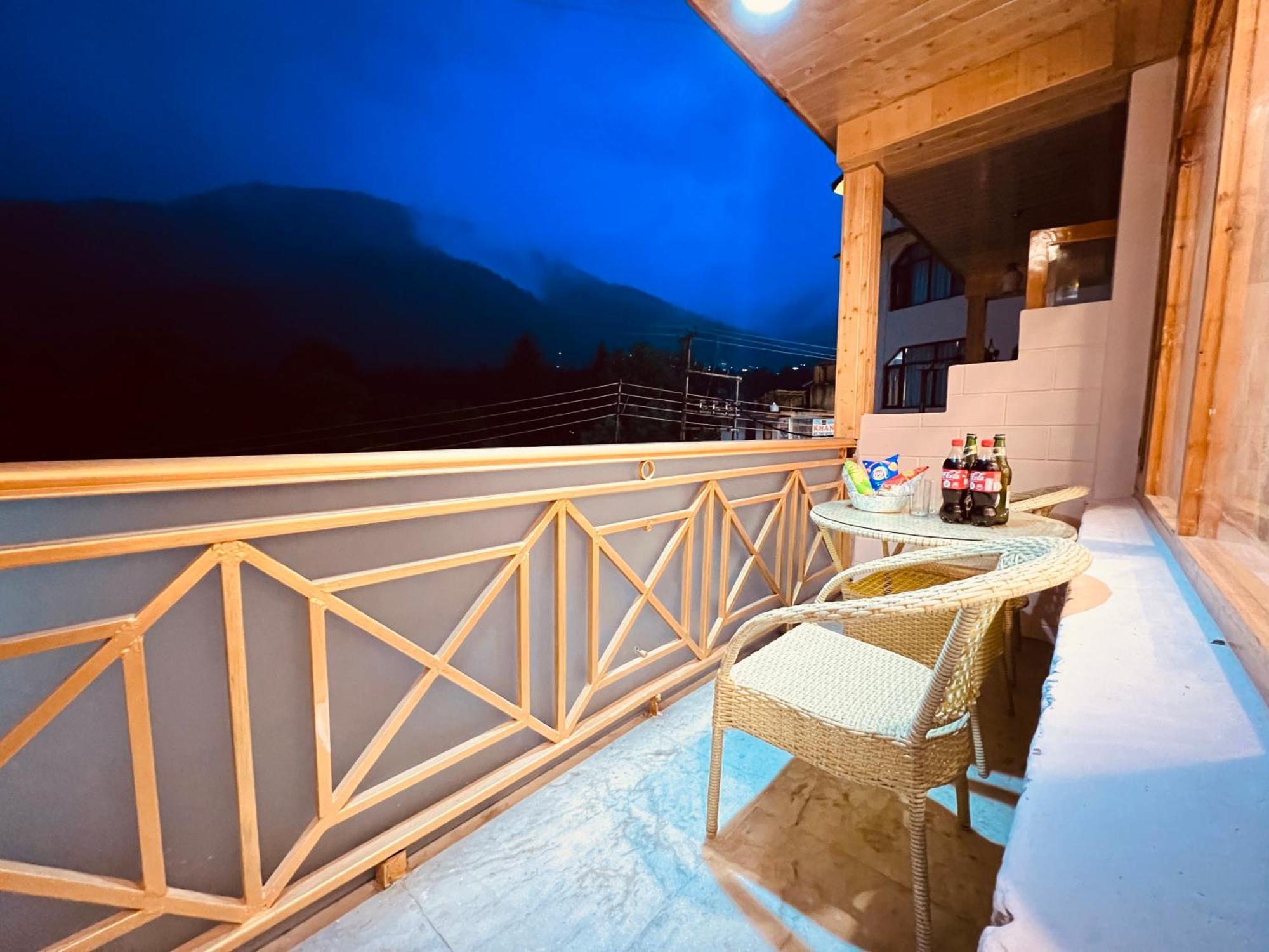 Hill River Resort - Central Heated & Air Cooled - Near Mall Road , Best Property Of Manali 2024- 2025 Εξωτερικό φωτογραφία