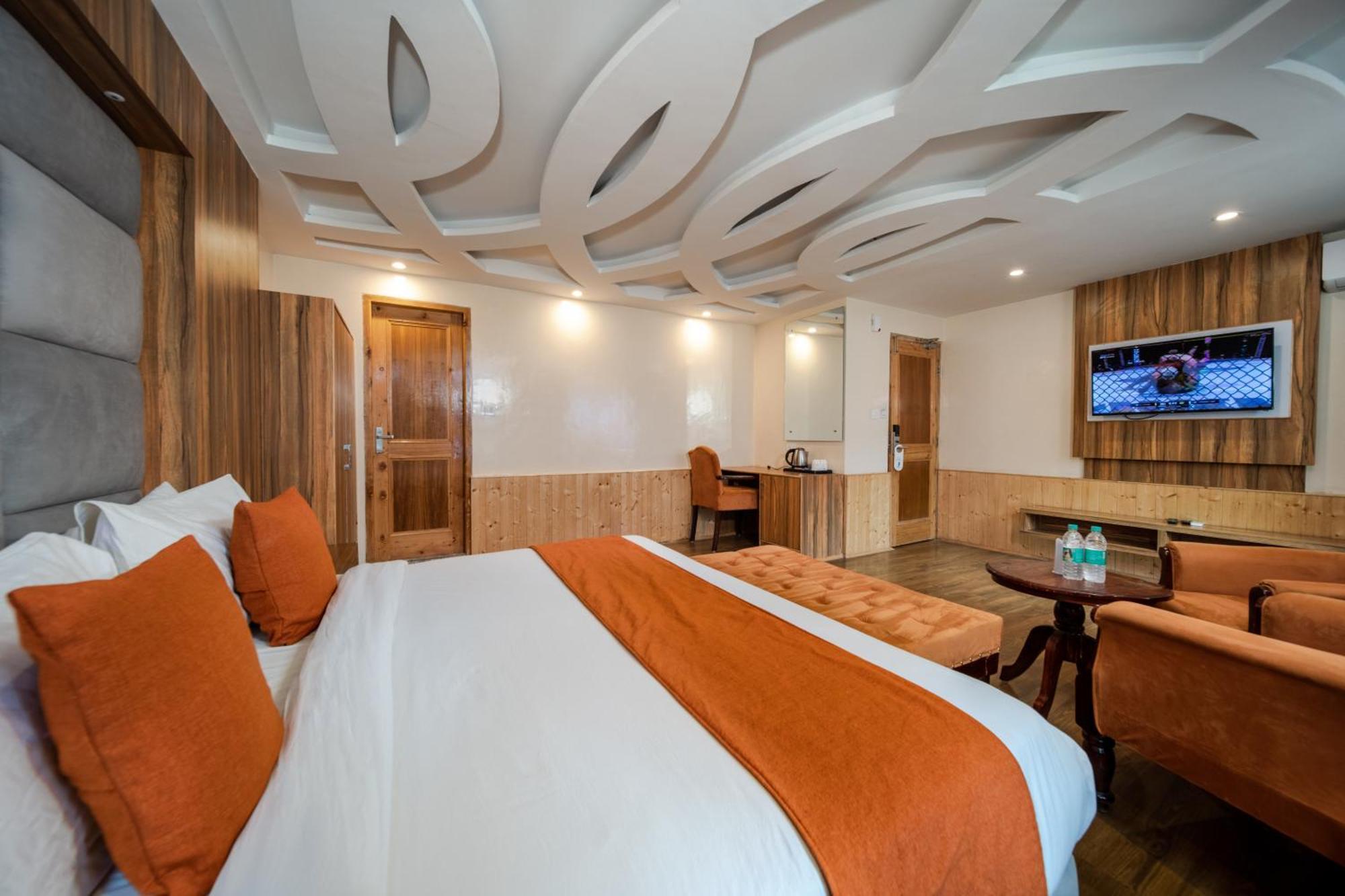 Hill River Resort - Central Heated & Air Cooled - Near Mall Road , Best Property Of Manali 2024- 2025 Εξωτερικό φωτογραφία