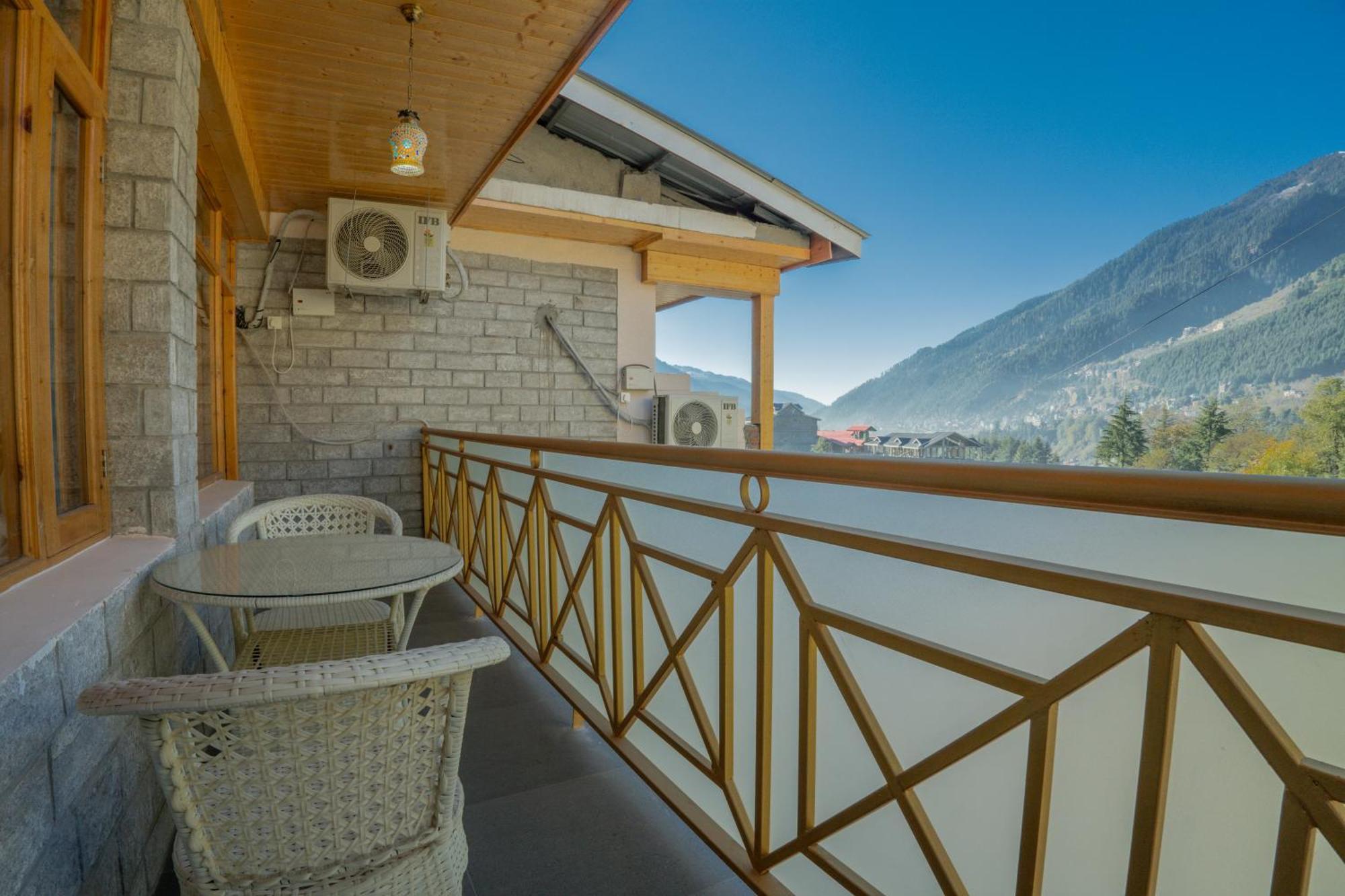 Hill River Resort - Central Heated & Air Cooled - Near Mall Road , Best Property Of Manali 2024- 2025 Εξωτερικό φωτογραφία